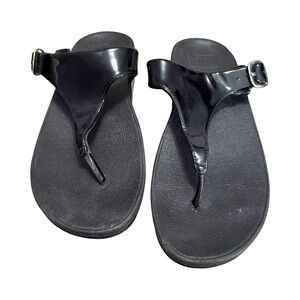 FitFlop Black Patent Leather Flare Wedge Thong Sandals Size 6 Comfort Orthotic